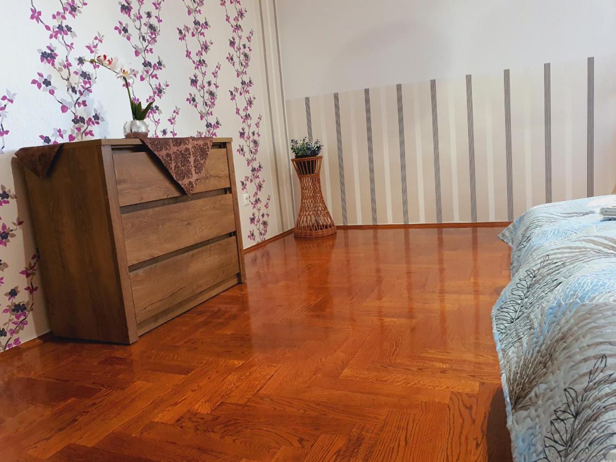 Adel Apartman Miskolc Kültér fotó